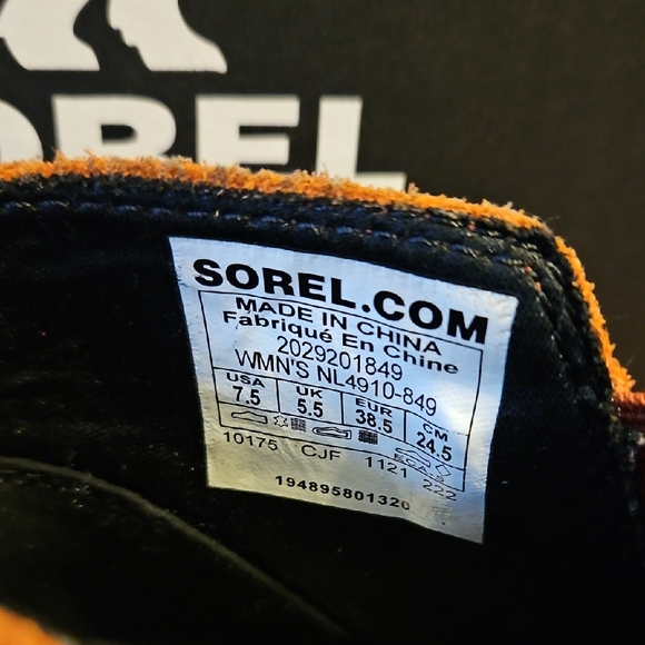 Sorel Evie Suede Ankle Booties - Picture 2 of 8